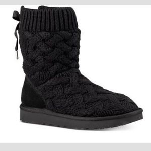 UGG Isla Knitted Black Boots Size: 5